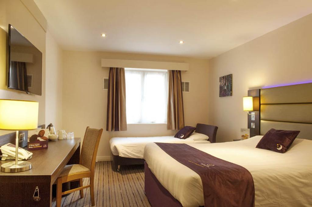 Premier Inn Glasgow East Kilbride - Peel Park Ruang foto