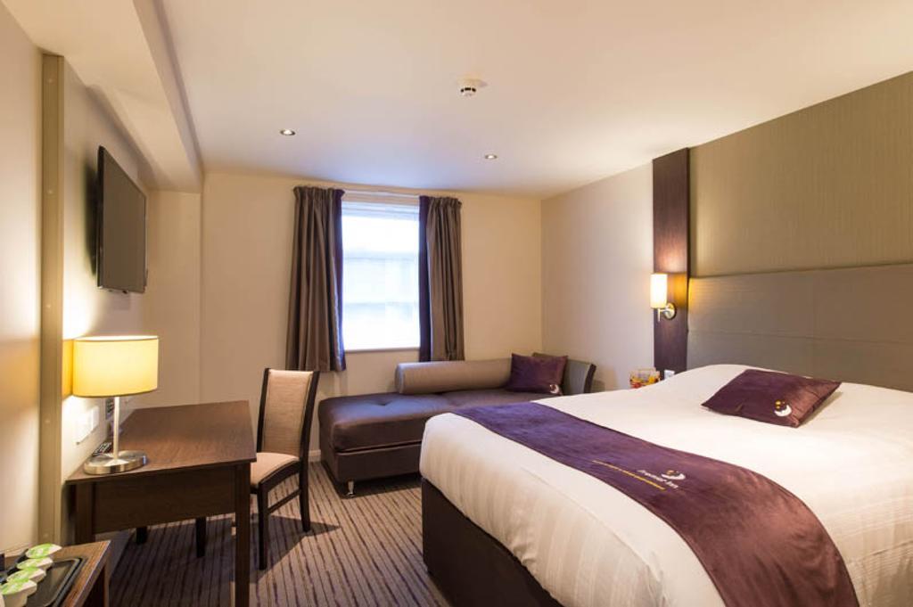 Premier Inn Glasgow East Kilbride - Peel Park Ruang foto